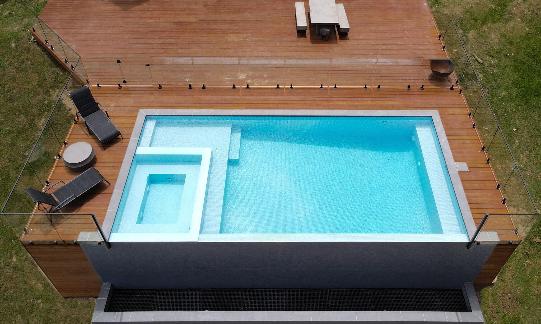 Infinity Pools Gallery Striking Pools