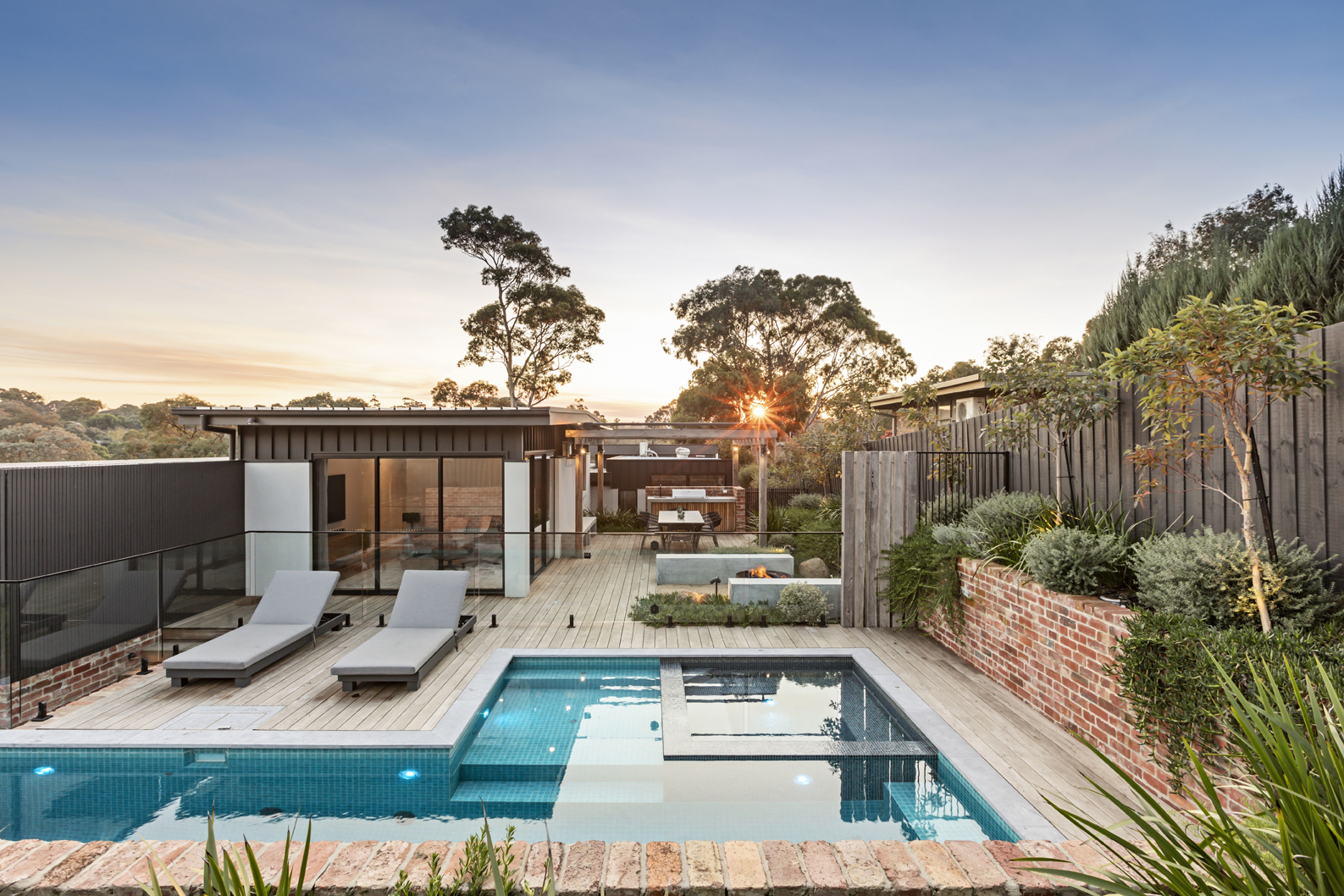 pool builders in melbourne