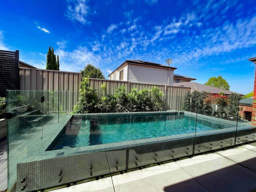 plunge pools Attwood