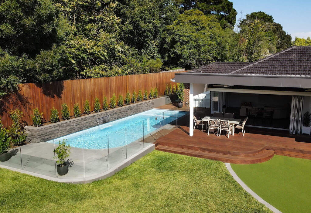 Ringwood infinity pool installed with spa