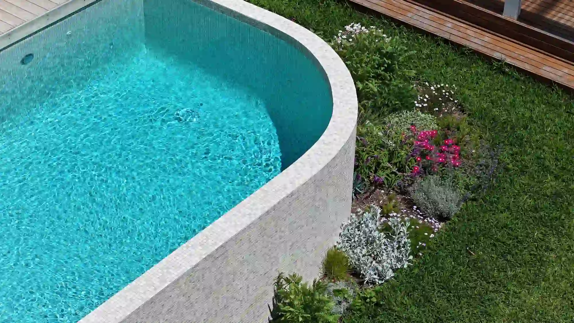 Striking pools