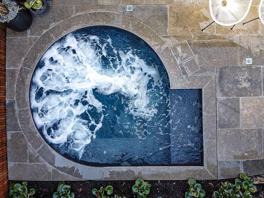 courtyard pools melbourne