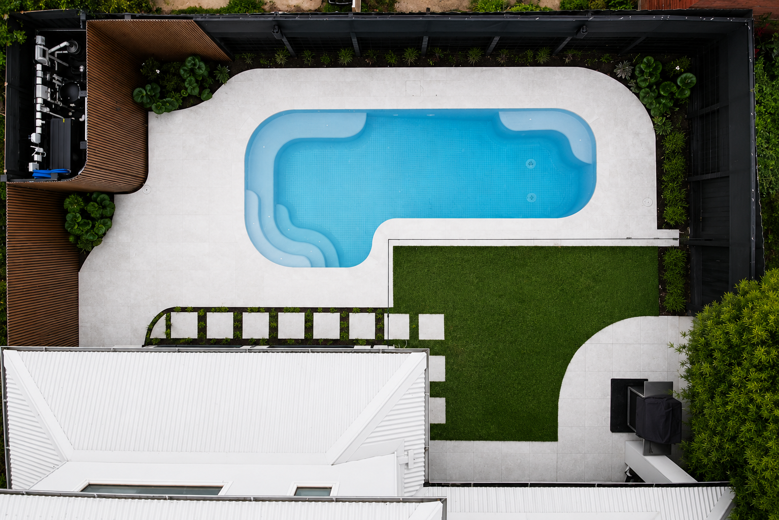 Award Winning Pool Build Thornbury