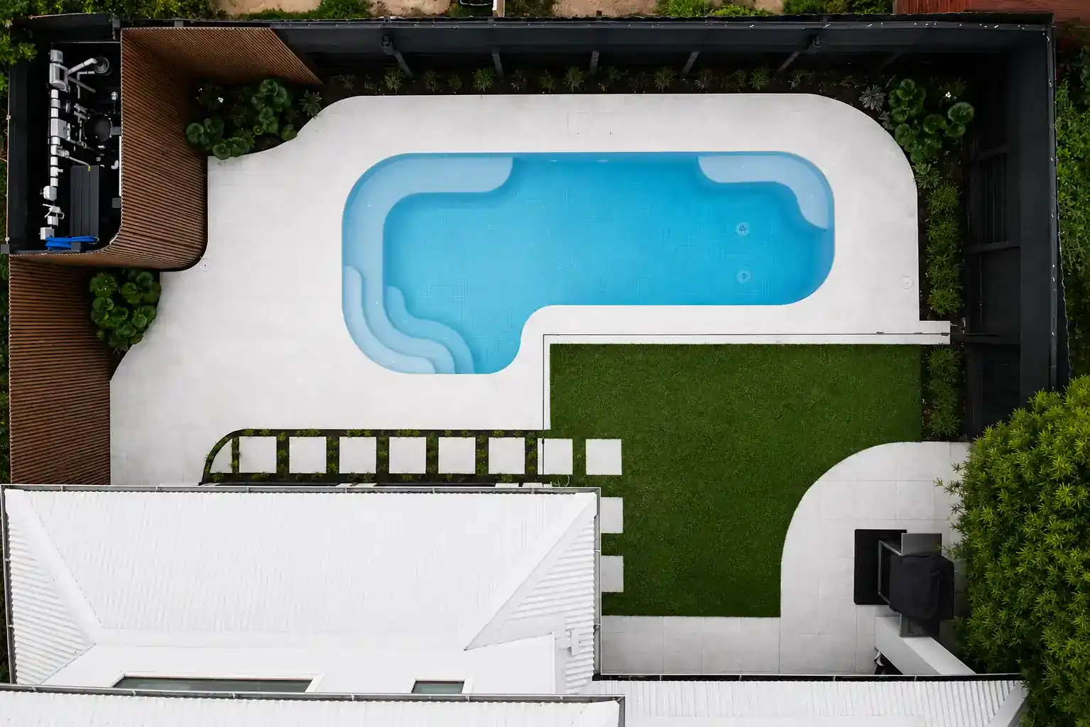 Award Winning Pool Build Thornbury